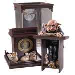 Magical Creatures - Gringotts Goblin - Slika 2
