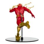 DC Direct PVC Statue 1/6 The Flash by Jim Lee (McFarlane Digital) 20 cm - Slika 4