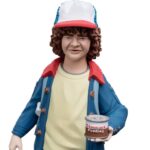 Stranger Things Mini Epics Vinyl Figure Dustin Henderson (Season 1) 15 cm - Slika 5