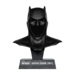 Batman DC Direct Mini Replica 1 3 Batman Cowl (Justice League Tactical Suit) 19 cm