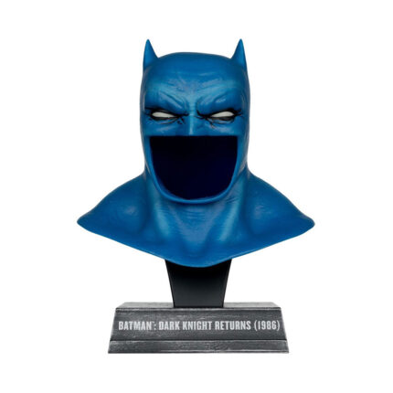 The Dark Knight Returns DC Direct Mini Replica 13 Batman Cowl 19 cm
